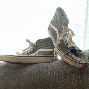 Vans Hi Top Sneakers Size 7